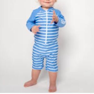 💙 Rugged Butt slip on for him 3-6months Super stretch front zip blue/wht stripes